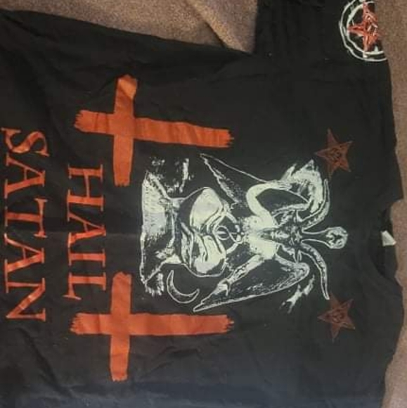 2 "Hail Satan" shirts. - Picture 4 of 4